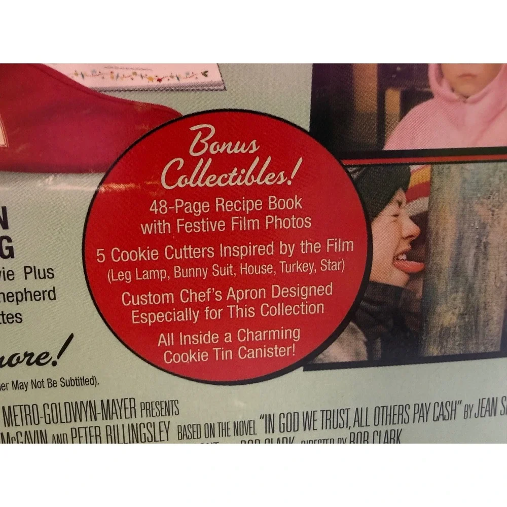 A Christmas Story 25th‎ Anniversary Collector Tin Set DVD Apron Cutters Book